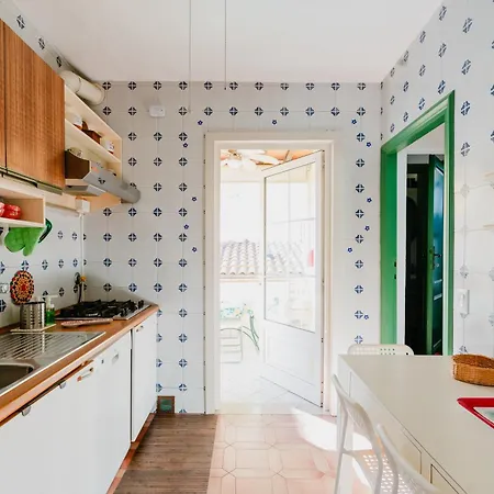 Apartment 43